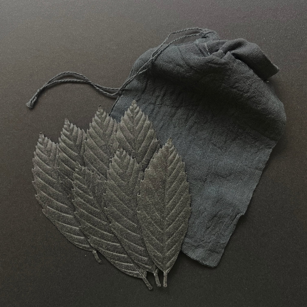 Leaf - incense - focus - HEJI Rituals | Luxury Healing Space